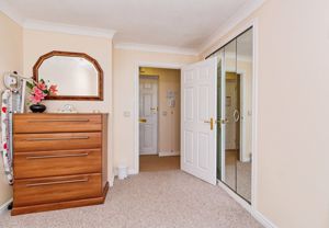 BEDROOM- click for photo gallery